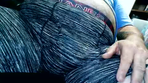 Snapshot of horsesaslife chatting on 12-16-24, 04:27 horsesaslife online show from 12-16-24, 04:27