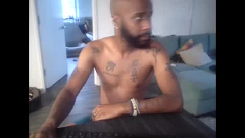 Snapshot of horus00 chatting on 09-25-25, 11:14 Horus00 online show from 09-25-25, 11:14