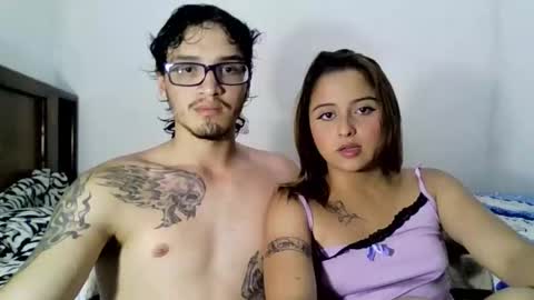 Snapshot of hot2playxxx chatting on 09-22-25, 02:02 hot2playxxx online show from 09-22-25, 02:02