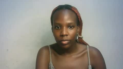 Snapshot of hot_berry2003 chatting on 01-23-25, 06:56 Millie online show from 01-23-25, 06:56