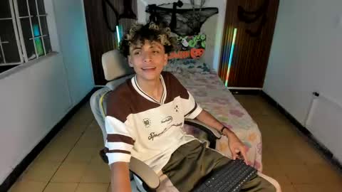 hot bunny online show from 11-02-25, 12:57