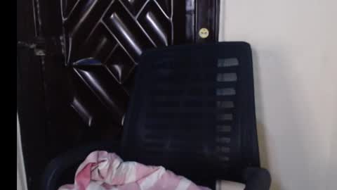 Snapshot of hot_choco2 chatting on 09-20-25, 02:12 Coco online show from 09-20-25, 02:12