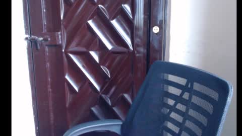 Snapshot of hot_choco2 chatting on 10-16-25, 08:59 Coco online show from 10-16-25, 08:59