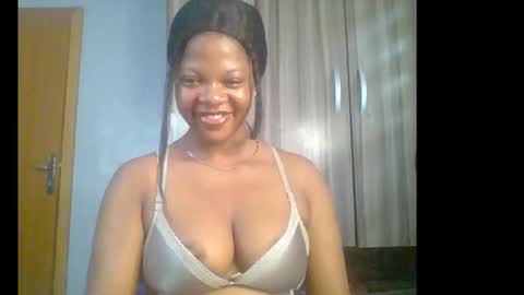 Snapshot of hot_choco_choco chatting on 11-30-25, 07:23 peace online show from 11-30-25, 07:23