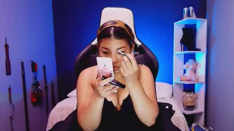 hot chocolate 4u online show from 11-21-25, 11:53