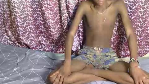 roy AND eddie online show from 12-14-25, 05:40