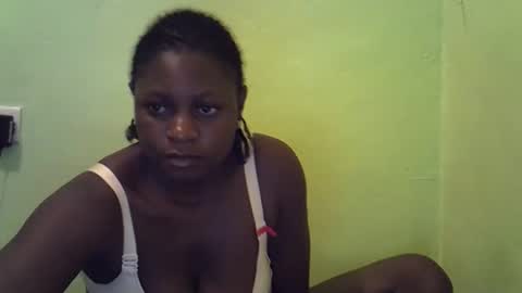 Snapshot of hot_girlly chatting on 11-09-25, 05:11 hot_girlly online show from 11-09-25, 05:11