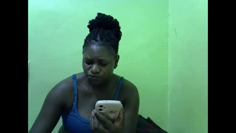 hot_girlly online show from 12-17-25, 05:30