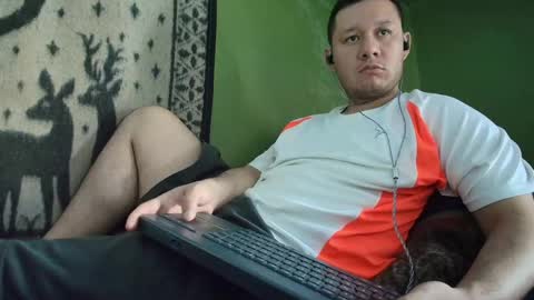 hot_guy36 online show from 03-26-26, 03:17