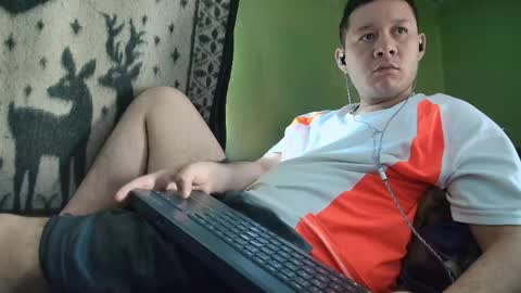 hot_guy36 online show from 03-30-26, 03:35