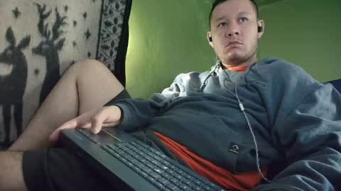 hot_guy36 online show from 04-12-26, 02:11