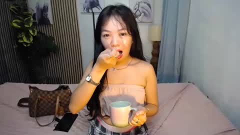 Ms Yen online show from 09-26-25, 11:36