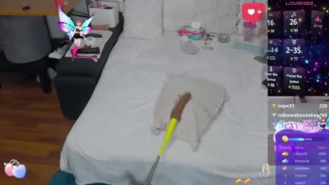 Snapshot of hot_jessica_tyler chatting on 01-11-25, 08:43 Jessica Tyler online show from 01-11-25, 08:43