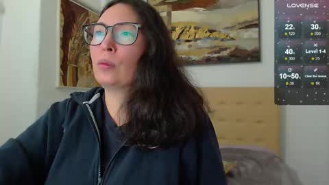 Halle online show from 11-01-25, 12:18