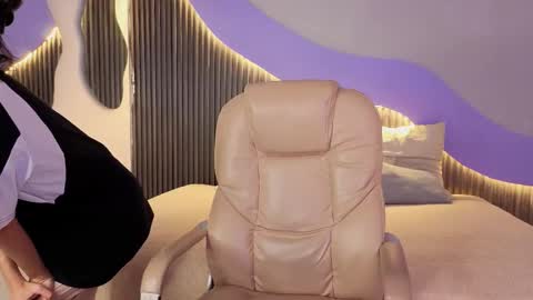 Alana online show from 02-02-26, 09:02