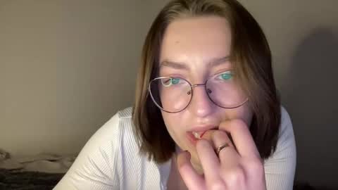 Lina online show from 12-06-24, 06:06