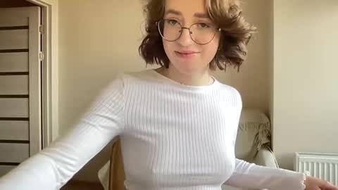 Lina online show from 01-02-25, 11:09