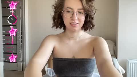 Lina online show from 02-07-25, 11:56