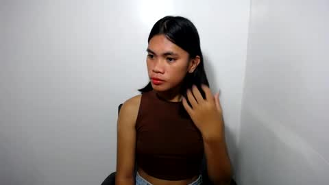 Snapshot of hot_pauline chatting on 07-05-26, 12:28 hot_pauline online show from 07-05-26, 12:28