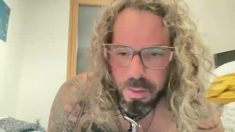 letmedoo2 online show from 02-11-26, 09:31