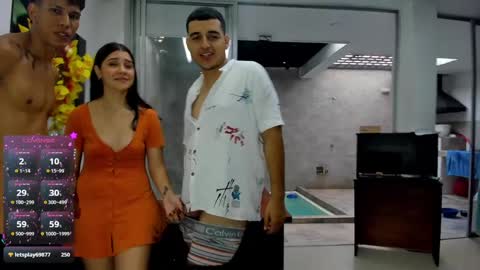 Vanesa Oliver and Andrew online show from 12-29-24, 02:31