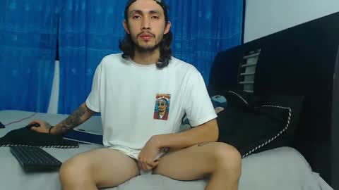 Hot Sharks   online show from 09-14-25, 05:28