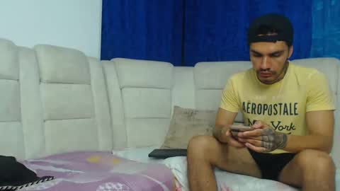 Hot Sharks   online show from 03-03-26, 07:58