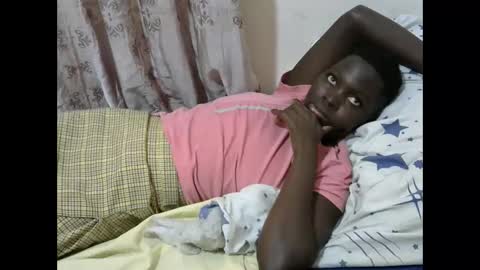 hot_shawrry online show from 03-04-25, 10:46