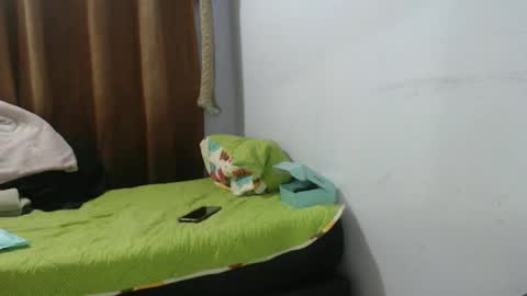 Snapshot of hotandpower10 chatting on 02-12-25, 11:51 Hot and PowerHOPE U MISS ME online show from 02-12-25, 11:51