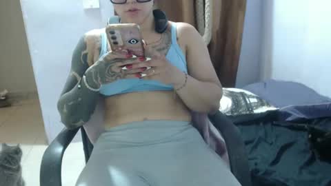 Hot and PowerHOPE U MISS ME online show from 11-20-25, 01:17