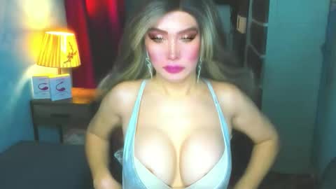 T A N Y A online show from 04-19-26, 02:11