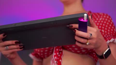 Anais online show from 09-14-25, 05:17