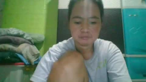 Snapshot of hotchicks4uxx chatting on 02-05-25, 10:44 hotchicks4uxx online show from 02-05-25, 10:44