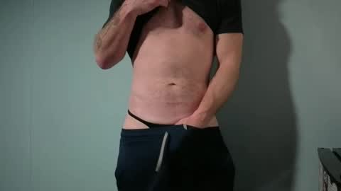 Snapshot of hotdadforyou chatting on 02-14-26, 05:26 hotdadforyou online show from 02-14-26, 05:26