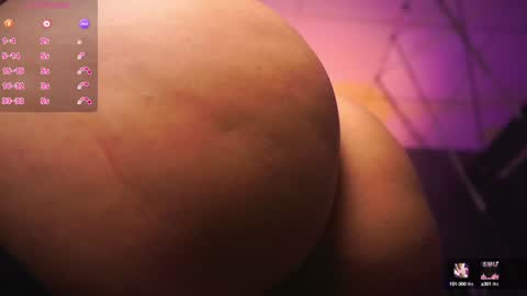 Snapshot of hotdesy_ chatting on 12-27-24, 09:39 Mistress online show from 12-27-24, 09:39