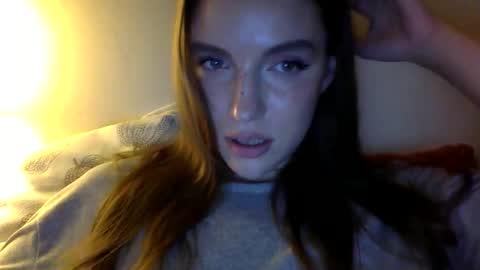 effy online show from 11-18-25, 08:57