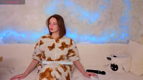 Snapshot of hotflexvi chatting on 10-11-25, 09:46 Viki online show from 10-11-25, 09:46