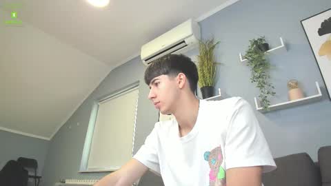 QUENTIN online show from 09-18-25, 11:12