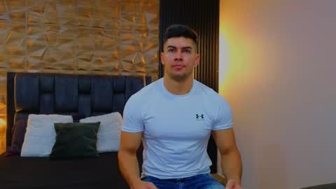 felipe  marcello online show from 02-19-25, 04:22