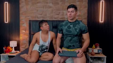 felipe  marcello online show from 10-14-25, 02:40