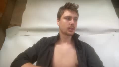 Snapshot of hotgentleman_3003 chatting on 07-03-26, 07:37 William online show from 07-03-26, 07:37