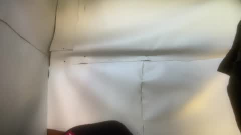 Snapshot of hotgentleman_3003 chatting on 07-15-26, 06:51 William online show from 07-15-26, 06:51