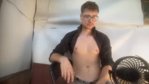 Snapshot of hotgentleman_3003 chatting on 08-06-26, 07:54 William online show from 08-06-26, 07:54