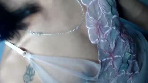 Snapshot of hotgirl_krisxx chatting on 09-20-25, 06:36 hotgirl_krisxx online show from 09-20-25, 06:36