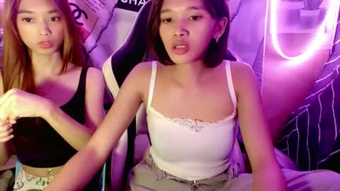 Snapshot of hotgirlronaxx chatting on 10-05-25, 11:35 hotgirlronaxx online show from 10-05-25, 11:35