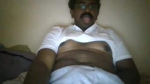 Snapshot of hotgluteus4321 chatting on 11-28-25, 12:41 hotgluteus4321 online show from 11-28-25, 12:41