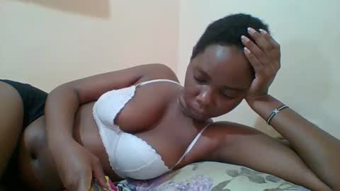 Queen online show from 02-18-25, 11:11