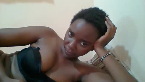 Queen online show from 03-01-25, 09:18