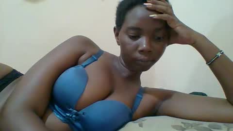 Queen online show from 03-02-25, 06:08