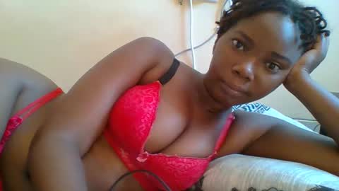 Queen online show from 03-01-26, 08:27